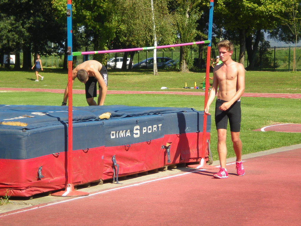 Joubert Gites - running team